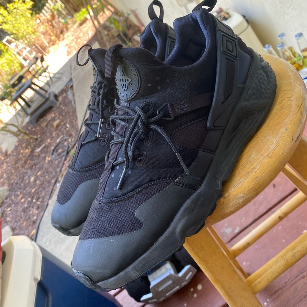 Nike Huarache size 11